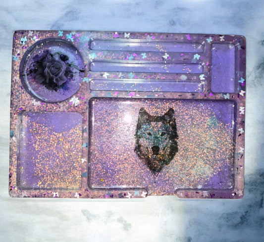 “Wolf” Glow in the dark resin serving tray