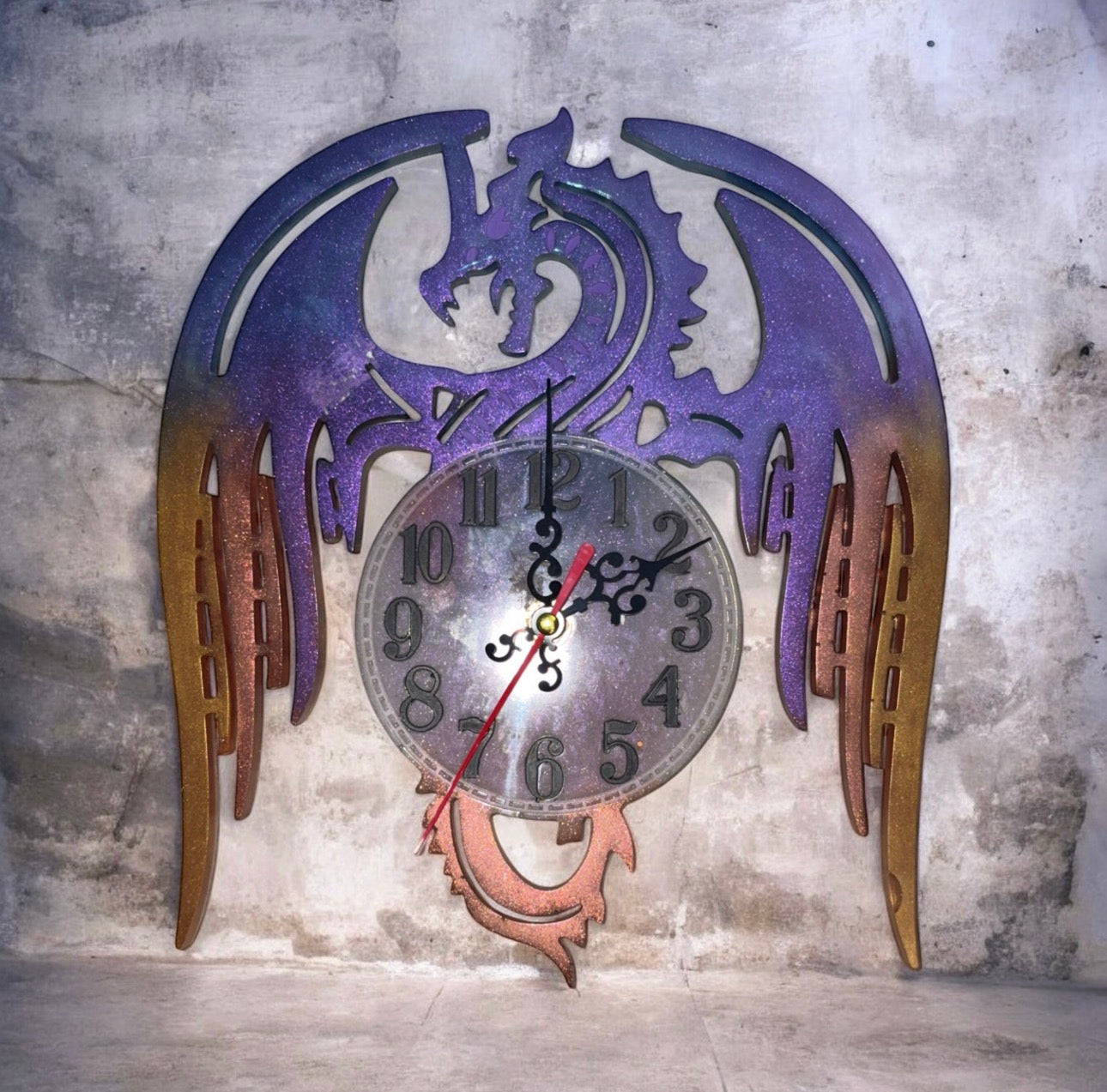 Dragon resin Clock