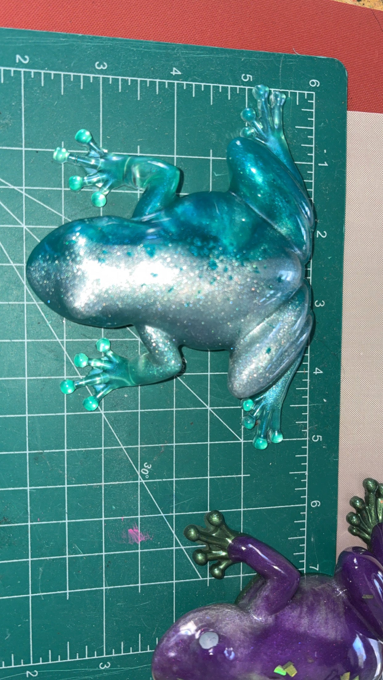 resin tree frogs home decor