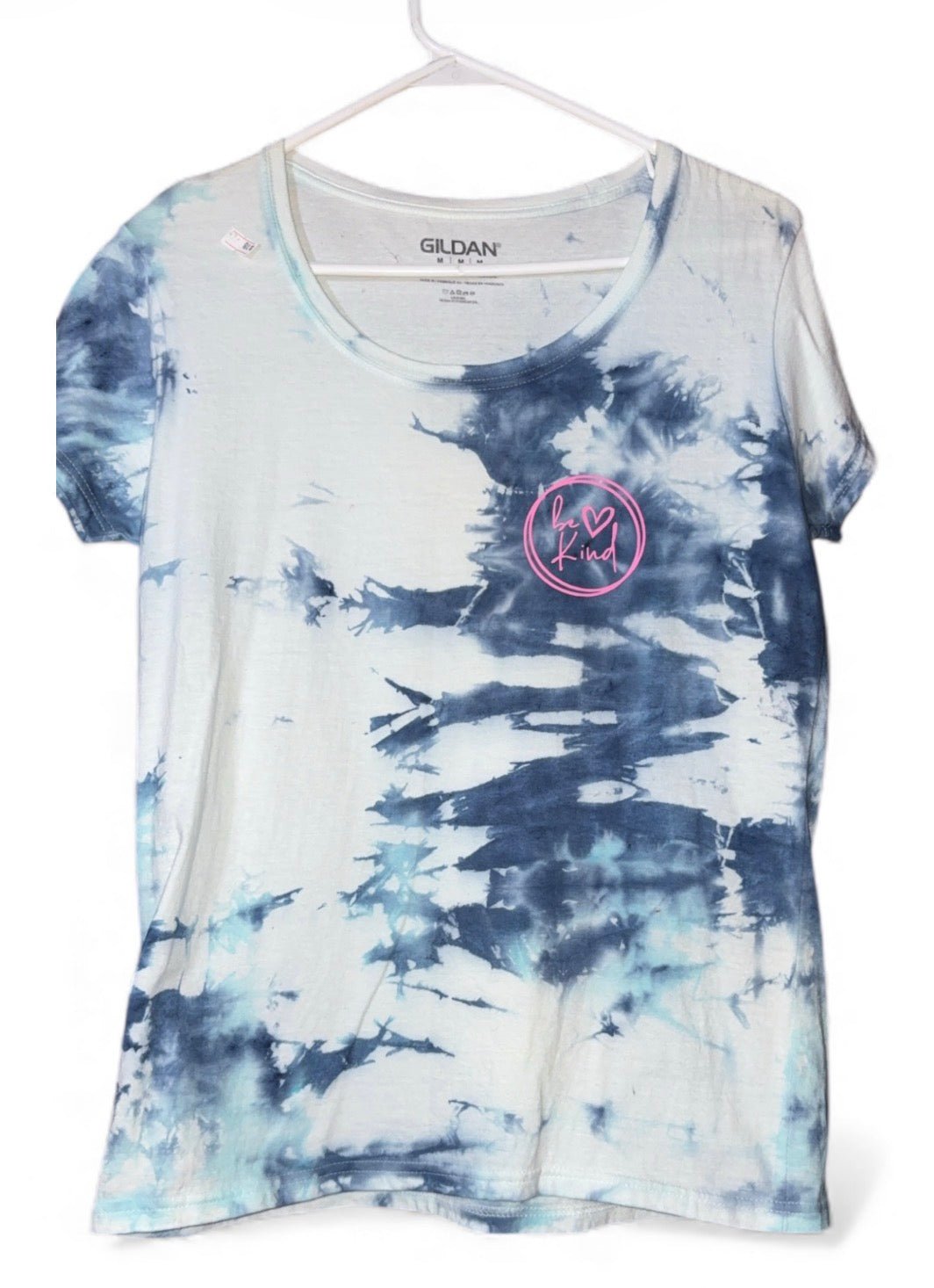 “be kind “ tie dyed t shirt