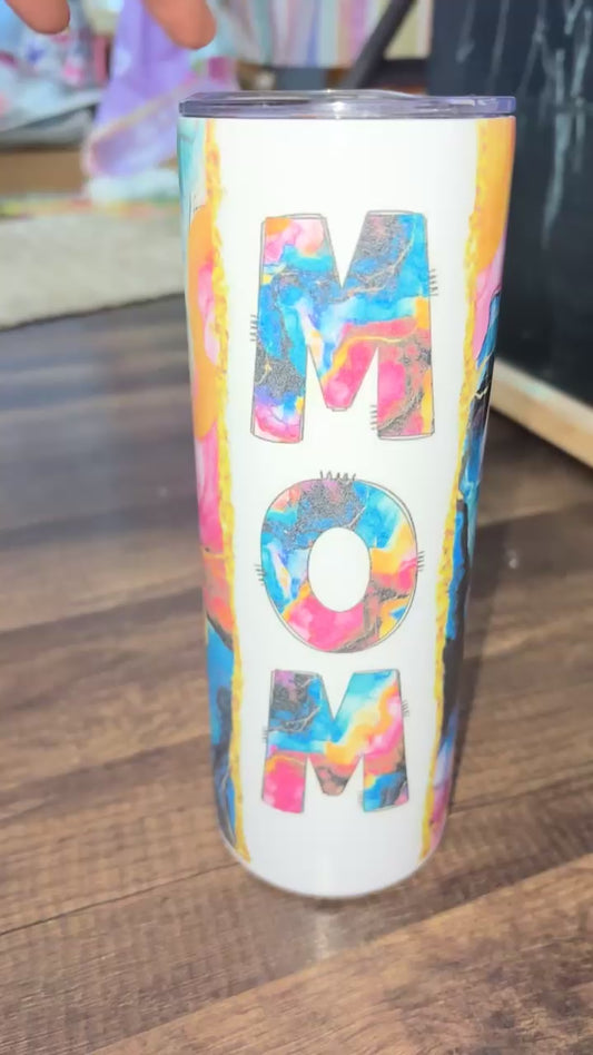 “Mom” 20 Oz tumbler
